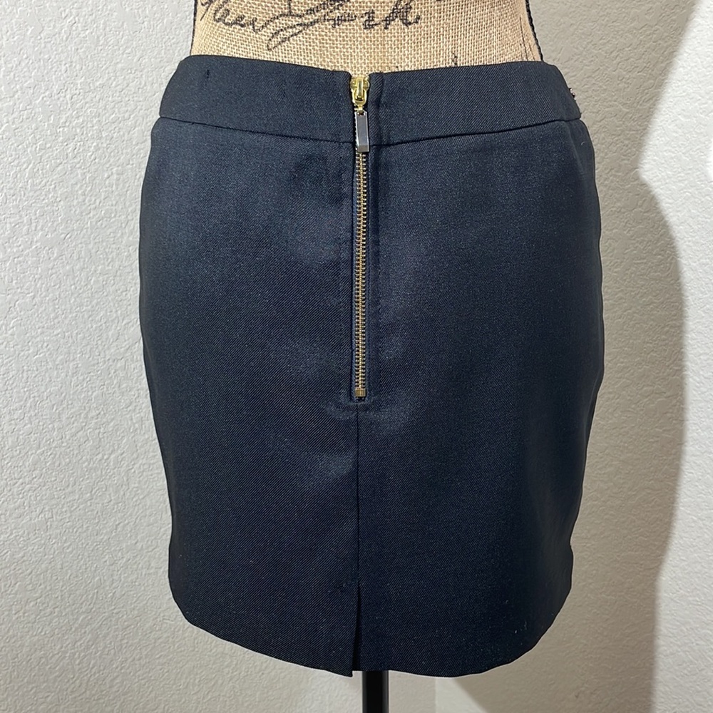 DejaVu Sequined Mini Skirt - Picture 6 of 11